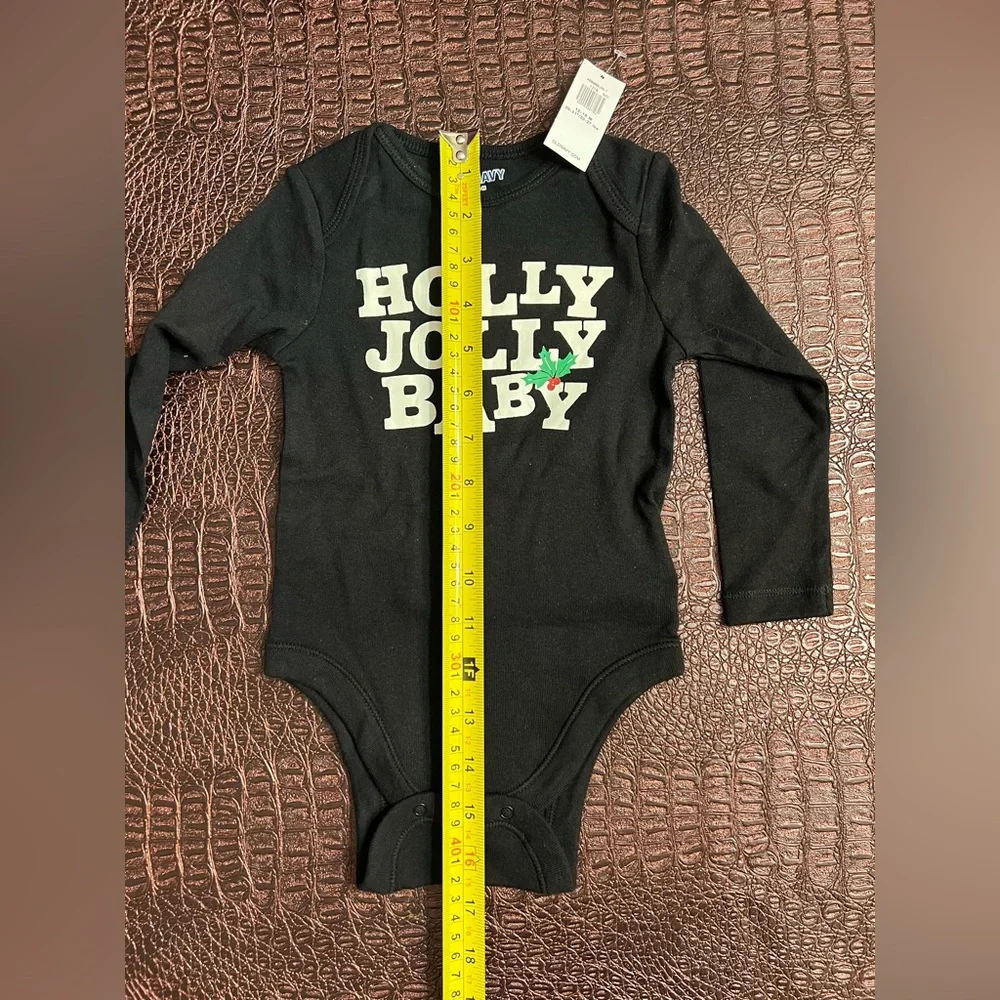 NWT old Navy Baby Christmas One Piece onesie Romper Holly Jolly 12 18 Months